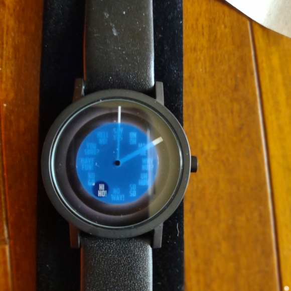 Projects - Foretell Watch NIB - Picture 4 of 8